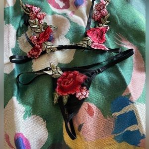 Floral bra and panty. Rose stitched flowers bra and panty set. Romantic rose bra